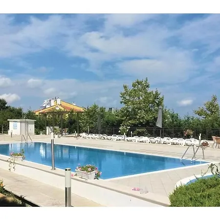 Two-bedroom In Sozopol/budzhaka شقة