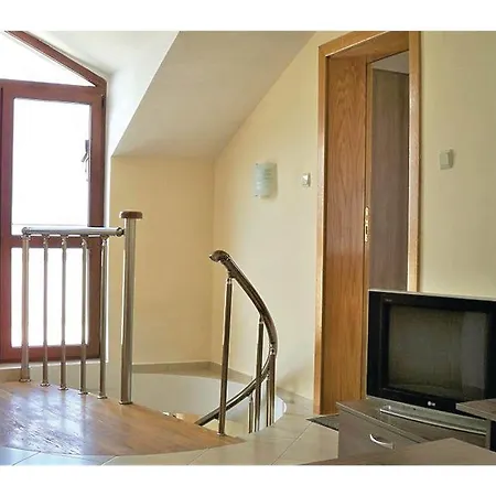 Apartman Two-bedroom In Sozopol/budzhaka Szozopol