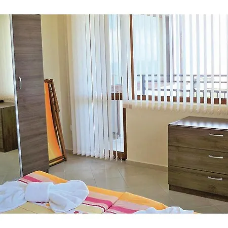 شقة Two-bedroom In Sozopol/budzhaka *