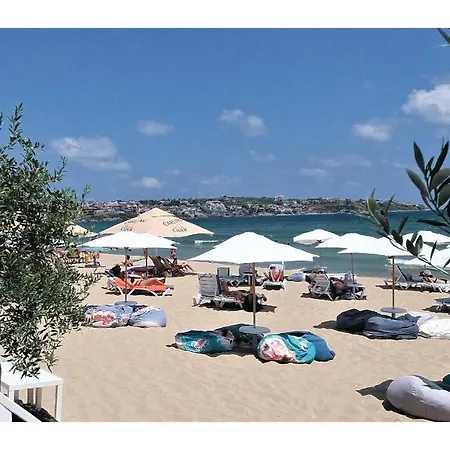 Two-bedroom In Sozopol/budzhaka Апартаменты