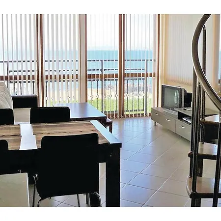 Апартаменты Two-bedroom In Sozopol/budzhaka